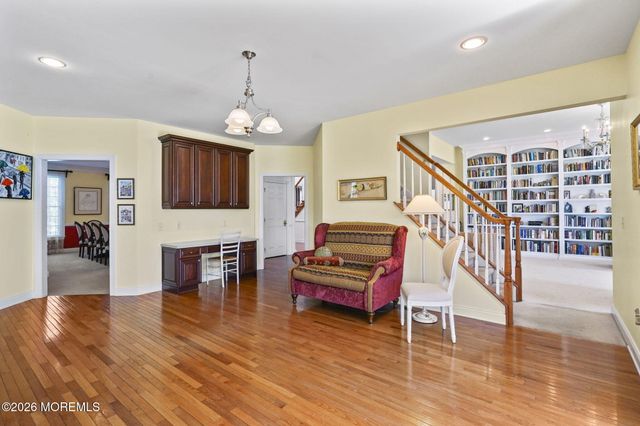 10 Rockingham Court, Manalapan, NJ 07726