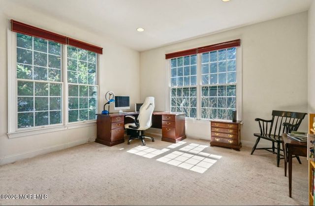10 Rockingham Court, Manalapan, NJ 07726