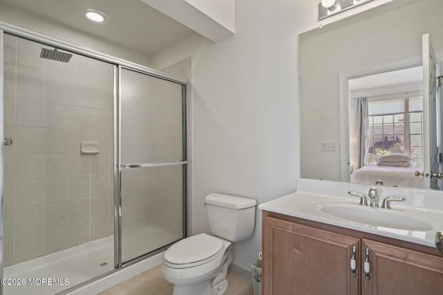 10 Rockingham Court, Manalapan, NJ 07726