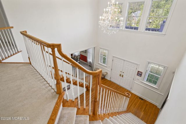 10 Rockingham Court, Manalapan, NJ 07726