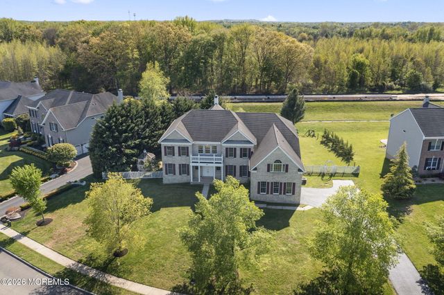 10 Rockingham Court, Manalapan, NJ 07726