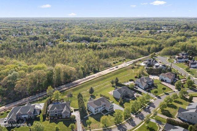 10 Rockingham Court, Manalapan, NJ 07726