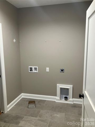 4952 Southview Drive, Hickory, NC 28602