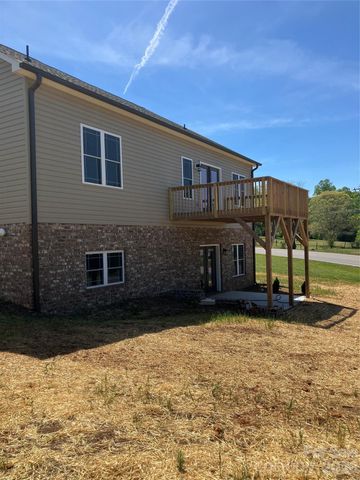 4952 Southview Drive, Hickory, NC 28602