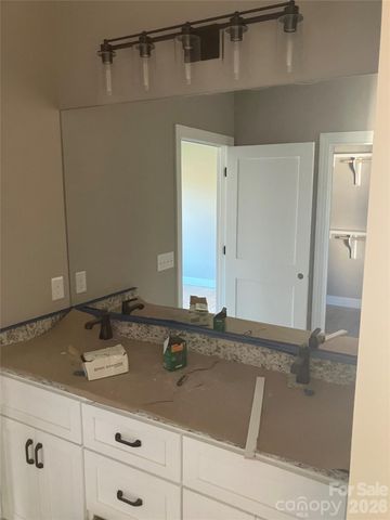 4952 Southview Drive, Hickory, NC 28602