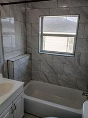 2716 Truxillo Street upstair, Houston, TX 77004
