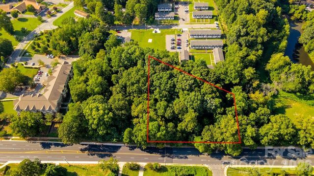 1800 West Boulevard, Charlotte, NC 28208