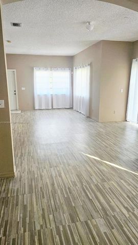 10161 SW 21st St, Miramar, FL 33025