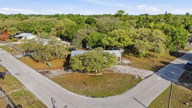 740 bennett ave, La Belle, FL 33935