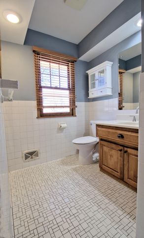 6644 Girard Avenue S, Richfield, MN 55423