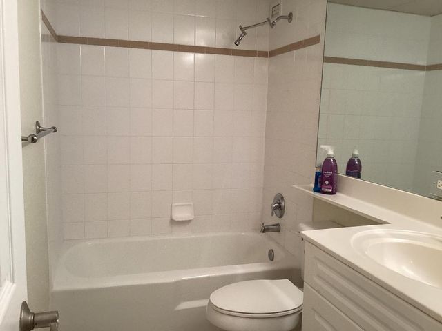 1000 Spanish River Road 3k, Boca Raton, FL 33432