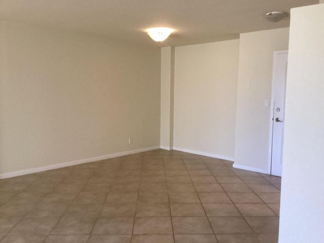 1000 Spanish River Road 3k, Boca Raton, FL 33432