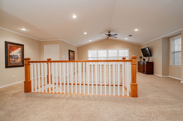 327 Forest Lane, Gun Barrel City, TX 75156