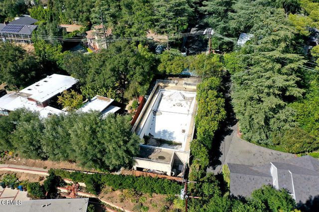 4888 Tocaloma Lane, La Canada Flintridge, CA 91011