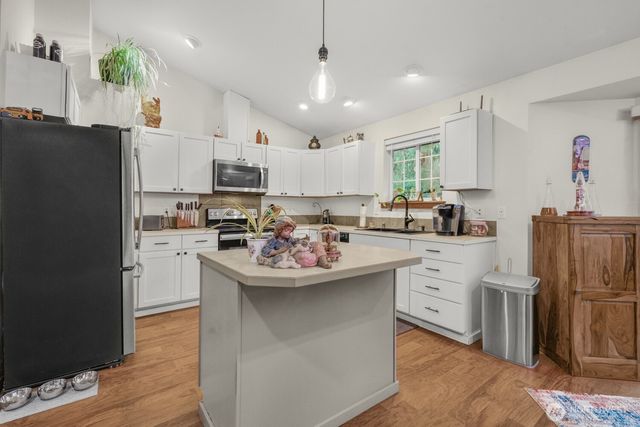 18305 Parkcrest Court SE, Yelm, WA 98597