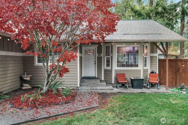 18305 Parkcrest Court SE, Yelm, WA 98597