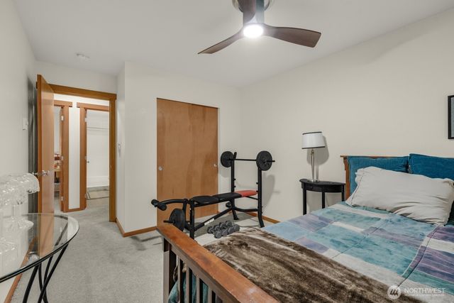 18305 Parkcrest Court SE, Yelm, WA 98597