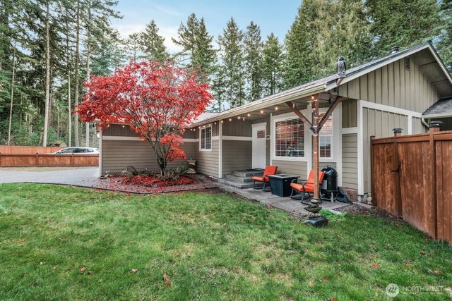 18305 Parkcrest Court SE, Yelm, WA 98597