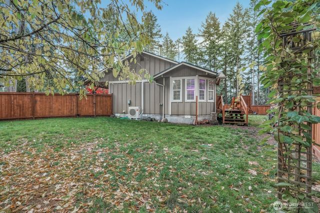 18305 Parkcrest Court SE, Yelm, WA 98597