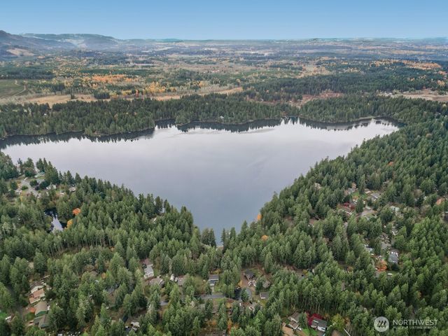 18305 Parkcrest Court SE, Yelm, WA 98597