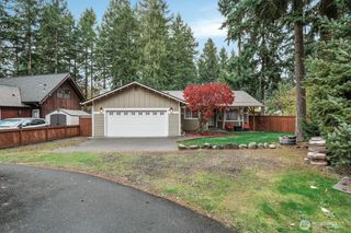 18305 Parkcrest Court SE, Yelm, WA 98597
