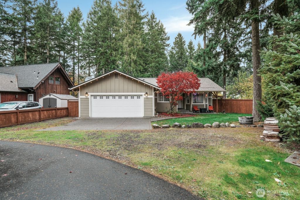 18305 Parkcrest Court SE, Yelm, WA 98597