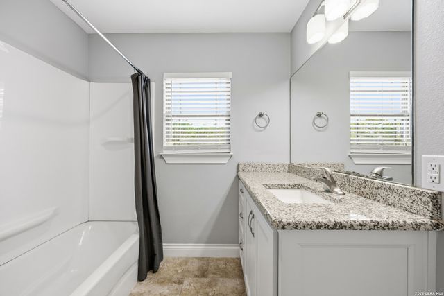 4105 Summit Hurst, New Braunfels, TX 78132