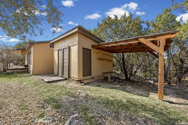 4105 Summit Hurst, New Braunfels, TX 78132