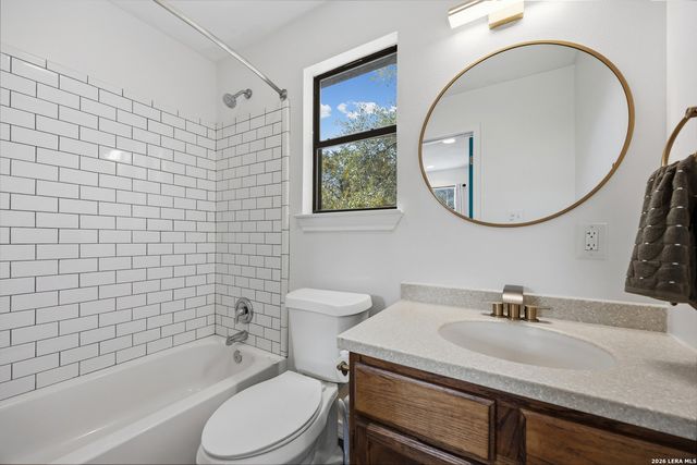 4105 Summit Hurst, New Braunfels, TX 78132