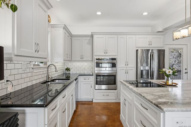 4105 Summit Hurst, New Braunfels, TX 78132