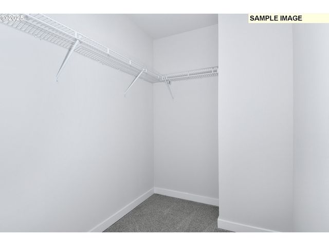 1171 PARKSIDE Ave, Woodburn, OR 97071