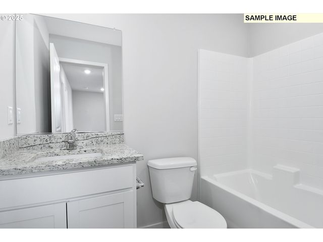 1171 PARKSIDE Ave, Woodburn, OR 97071