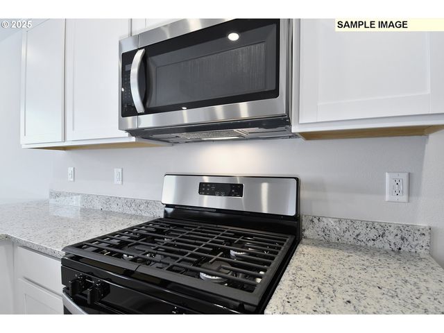 1171 PARKSIDE Ave, Woodburn, OR 97071