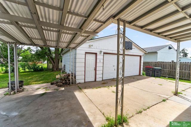1321 W S Street, Lincoln, NE 68508
