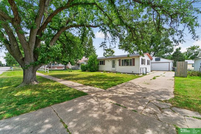 1321 W S Street, Lincoln, NE 68508
