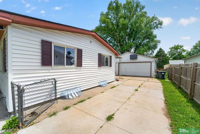 1321 W S Street, Lincoln, NE 68508