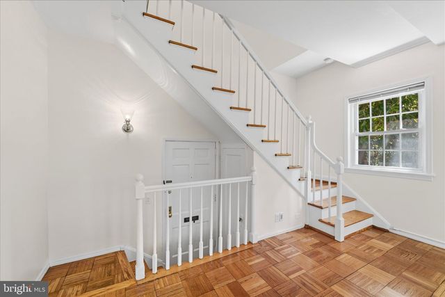 3226 GUNSTON RD, Alexandria, VA 22302
