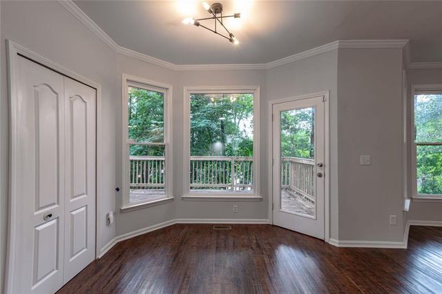 227 Scenic View Lane, Stone Mountain, GA 30087