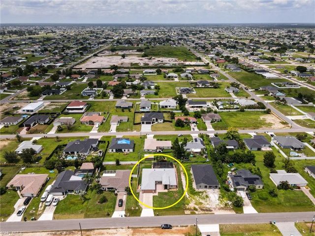 329 NE 9th ST, Cape Coral, FL 33909