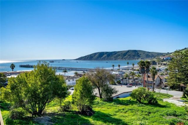 155 San Antonia, Avila Beach, CA 93424