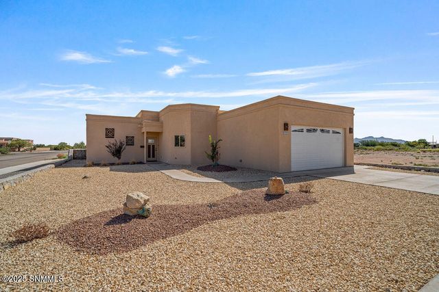 3101 SE Eagle Drive, Deming, NM 88030