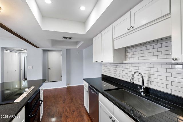7557 N Dreamy Draw Drive Unit 226, Phoenix, AZ 85020