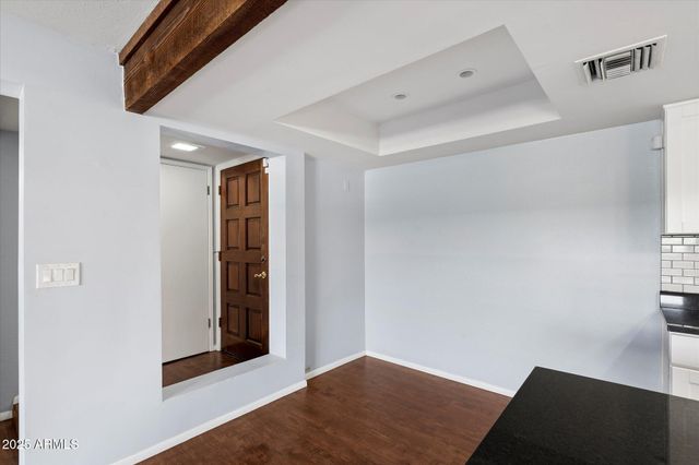 7557 N Dreamy Draw Drive Unit 226, Phoenix, AZ 85020