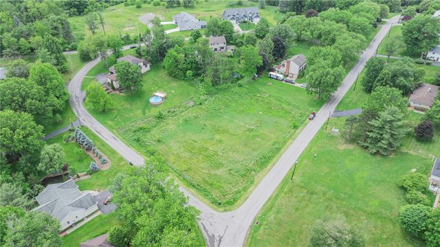 126 Laurel Dr, Brighton Twp, PA 15009