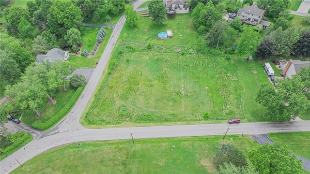 126 Laurel Dr, Brighton Twp, PA 15009