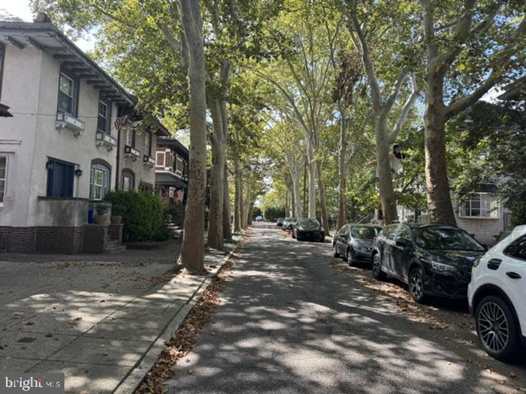 2511 S GARNET ST S, PHILADELPHIA, PA 19145 — photo 2
