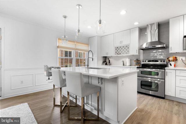 2237 KINGS GARDEN WAY, Falls Church, VA 22043