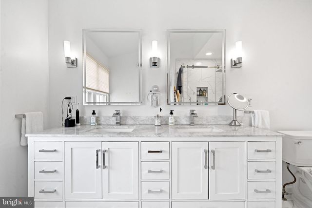 2237 KINGS GARDEN WAY, Falls Church, VA 22043