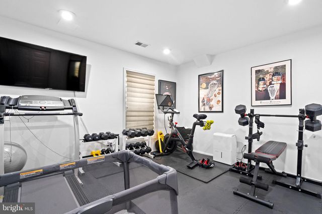 2237 KINGS GARDEN WAY, Falls Church, VA 22043