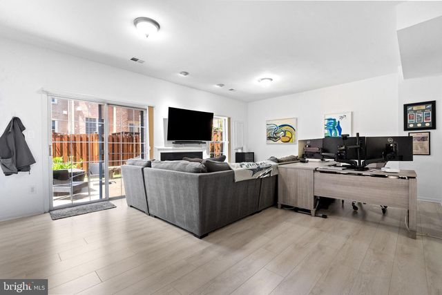 2237 KINGS GARDEN WAY, Falls Church, VA 22043